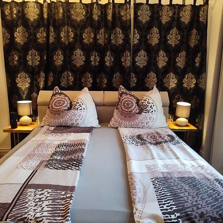 Bookstyrian1 Apartment Graz Bagian luar foto