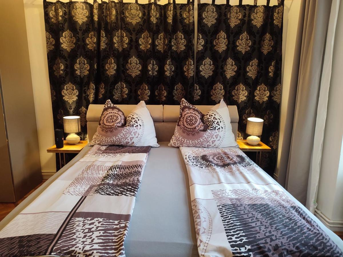 Bookstyrian1 Apartment Graz Bagian luar foto